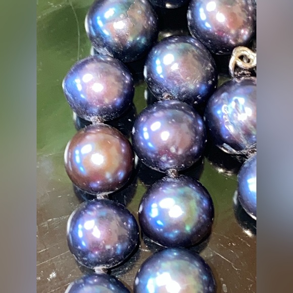 Genuine Black Akoya Pearl Necklace 18” - Picture 9 of 15